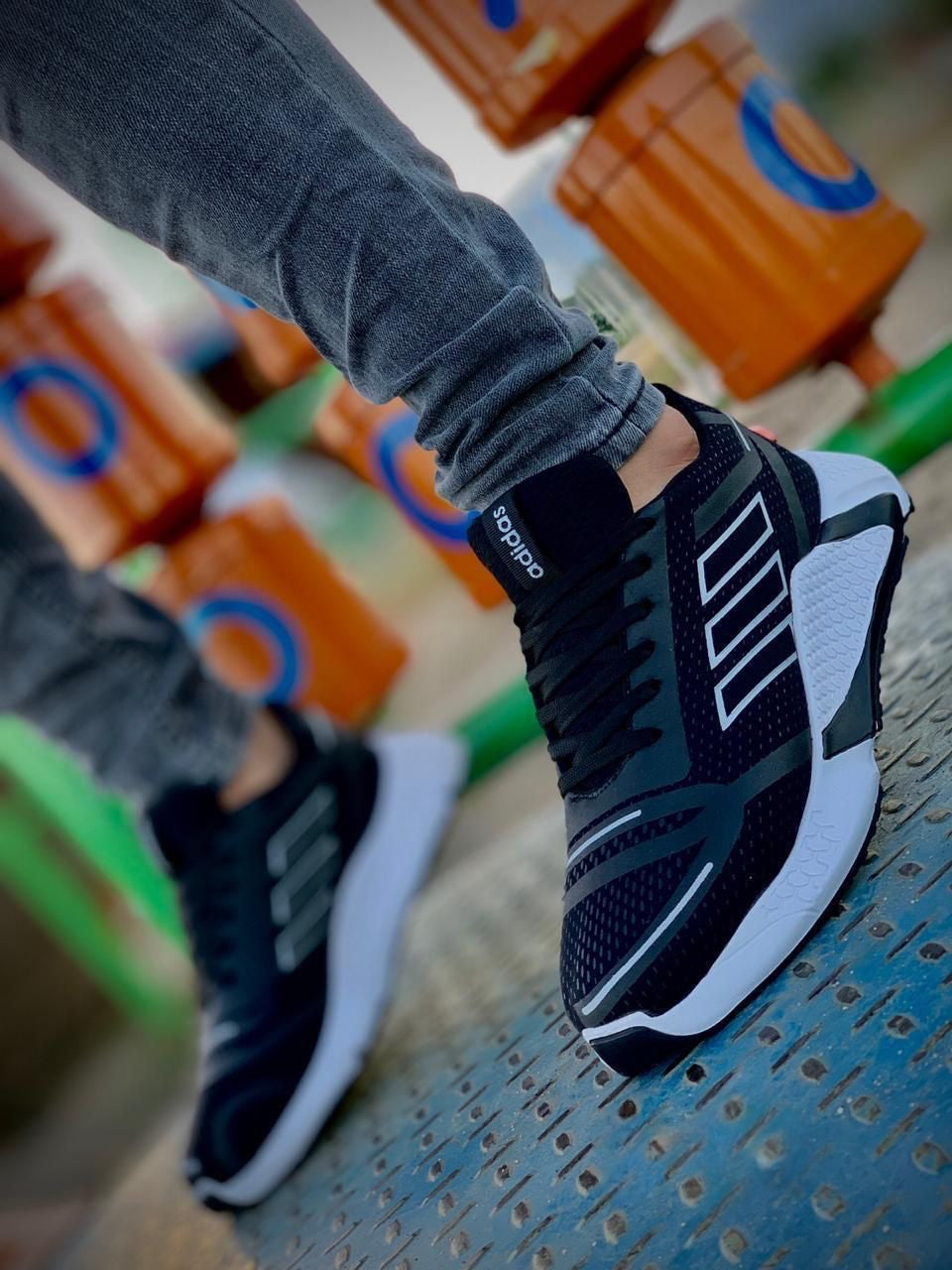 TENIS ADIDAS ZX  RUN